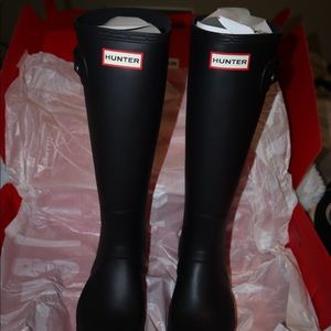 TALL BLACK ORIGINAL HUNTER RAIN BOOTS